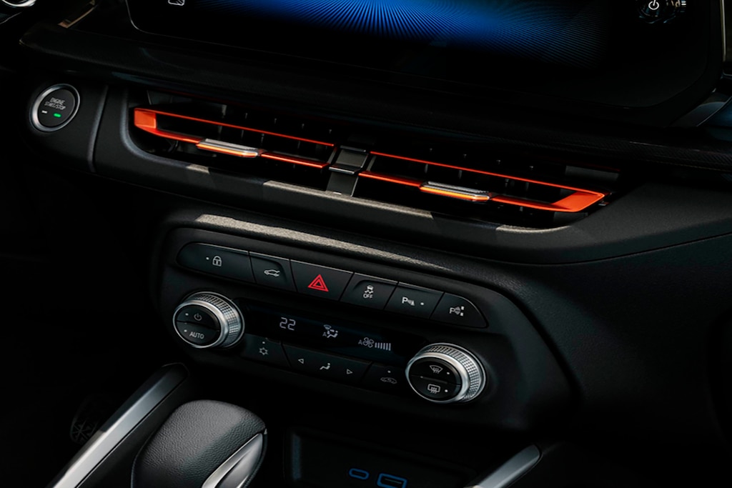 Chevrolet Onix Plus 2026 com ar-condicionado